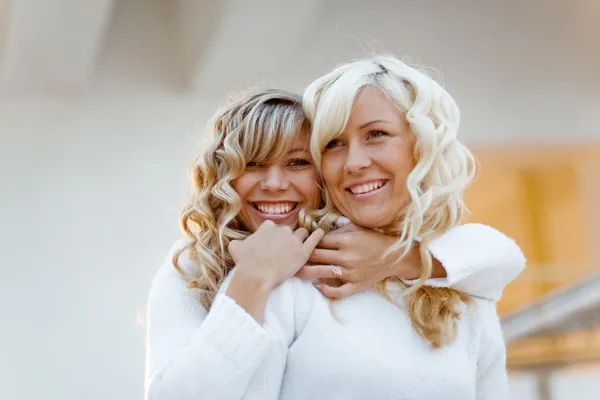 Loving sisters — Stock Photo, Image