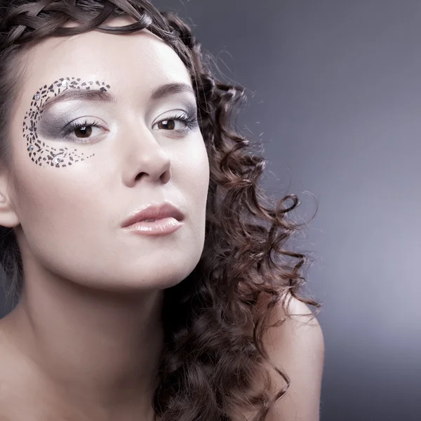 Maquillaje con elementos de arte facial —  Fotos de Stock