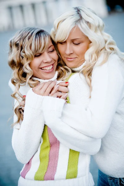 Sisters — Stock Photo, Image