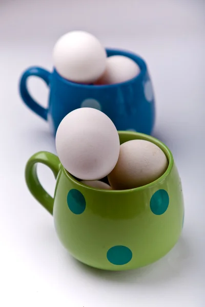 Huevos en taza — Foto de Stock