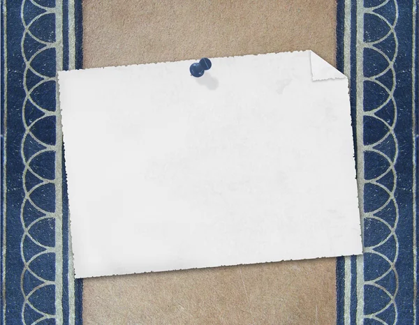 Blanco nota papier op gestructureerde achtergrond — Stockfoto