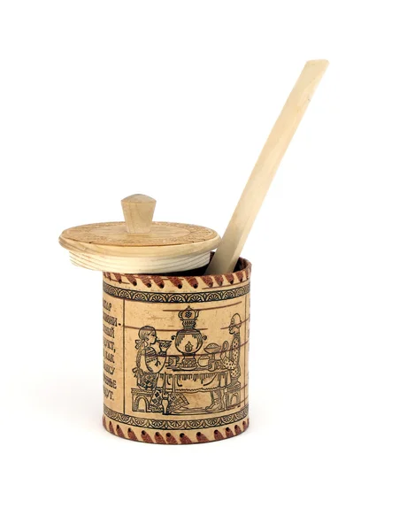 Saltcellar με ένα ξύλινο κουτάλι μέσα — Φωτογραφία Αρχείου