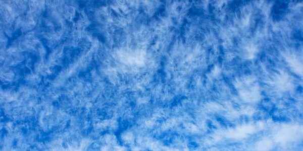 Textura de paisagem nublada de altocumulus — Fotografia de Stock