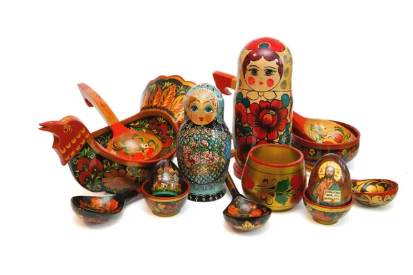 Różne rosyjskie ludowe drewniane zabawki i — Zdjęcie stockowe