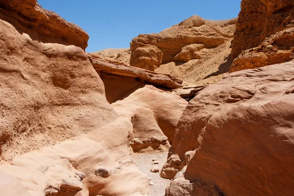 빨간 협곡, 이스라엘에서에서 아름 다운 붉은 바위 — 스톡 사진