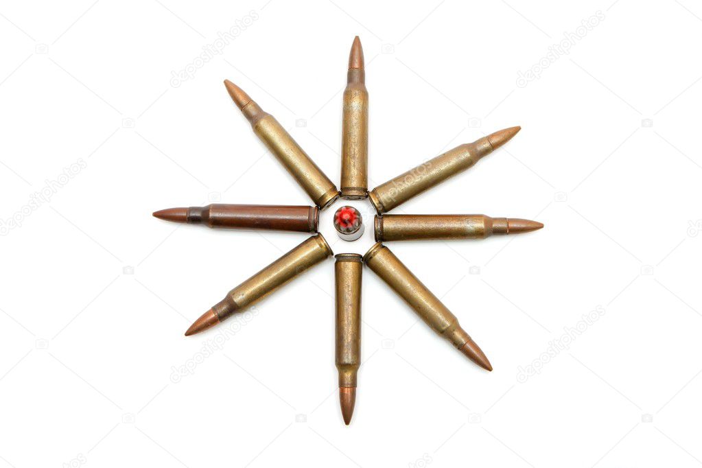 Eight-pointed star of M16 cartridges