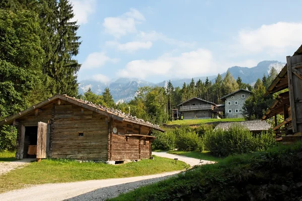 Rolníci domů a stodol v Rakousku — Stock fotografie