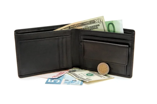 Zwarte portemonnee, bankbiljetten en munten — Stockfoto