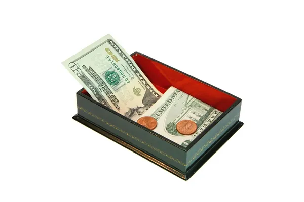 Зеленый прямоугольный гроб с деньгами США — стоковое фото