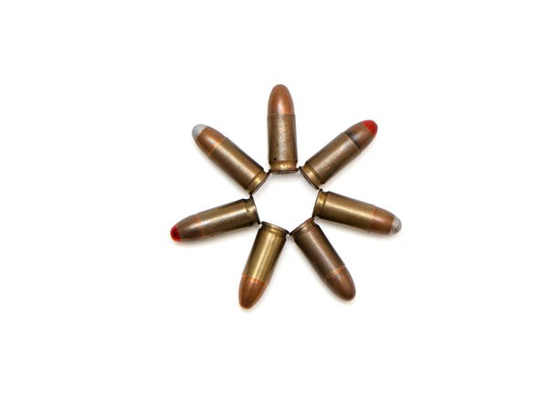 Seven-pointed star of 9mm cartridges