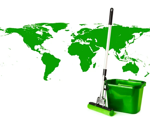 Maçã verde e escova — Fotografia de Stock