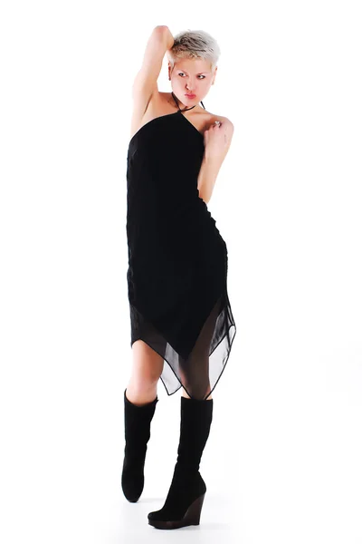 Женщина в черном платье — стоковое фото