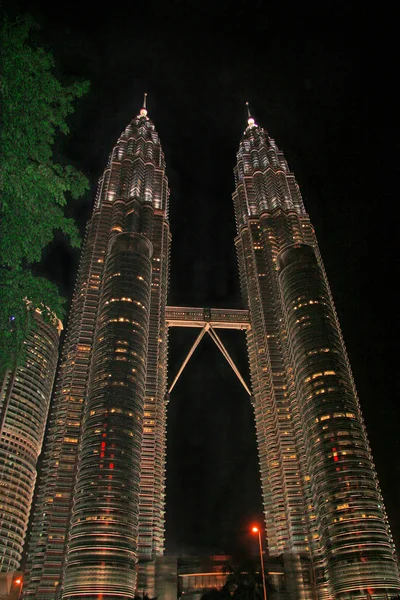 双塔Petronas双塔 — 图库照片