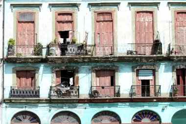 Ruined house in cuba clipart