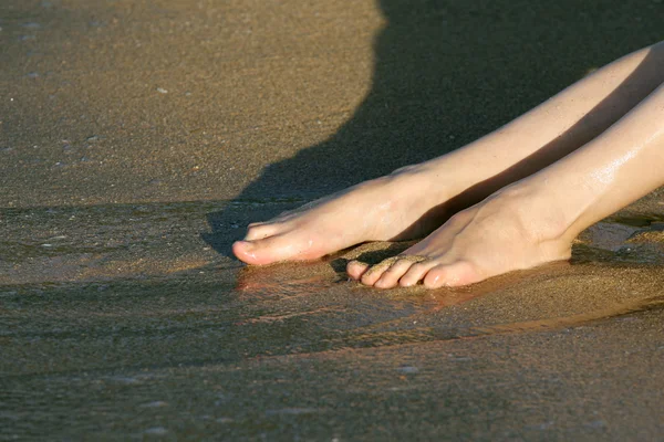 Nogi w wodzie — Zdjęcie stockowe