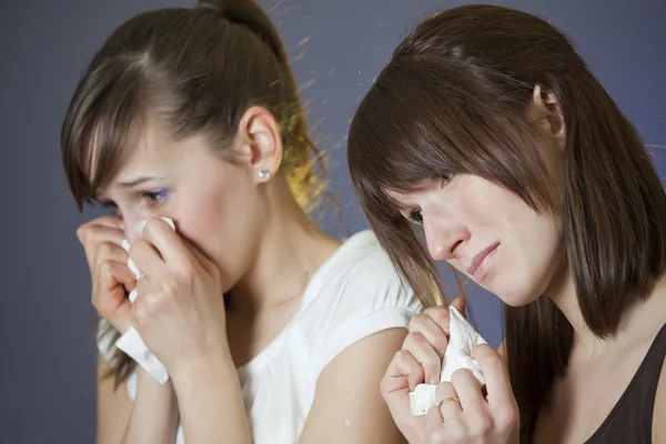Women crying by watching TV — Stock Photo, Image