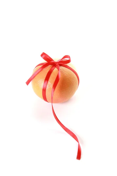 快乐葡萄柚与红色蝴蝶结 — 图库照片