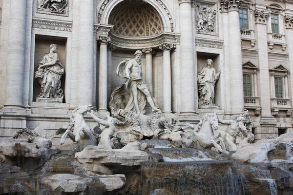 Fontana di Trevi i Rom, Italien — Stockfoto