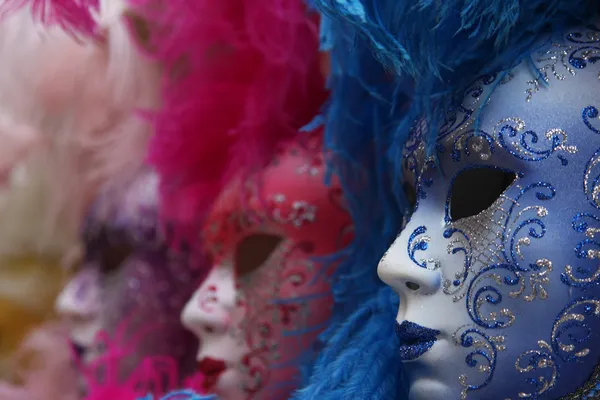 Tradiční barevné Benátky maska — Stock fotografie