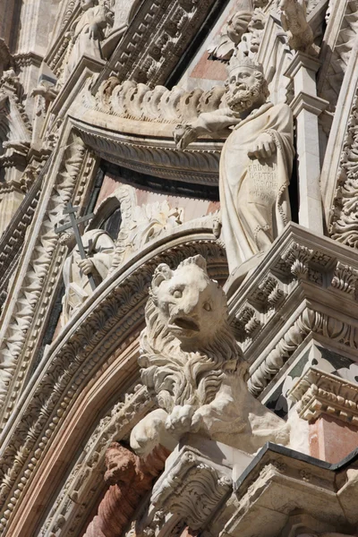 Architectural details of Siena duomo — стокове фото