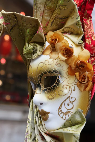 Традиційна кольорова маска Венеції. — стокове фото