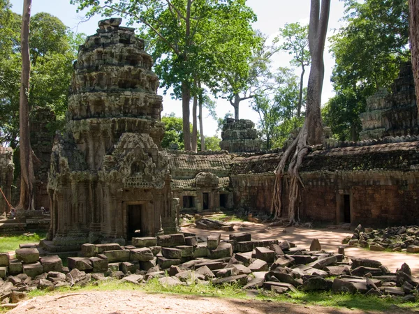 Templo antigo de cambodia — Fotografia de Stock