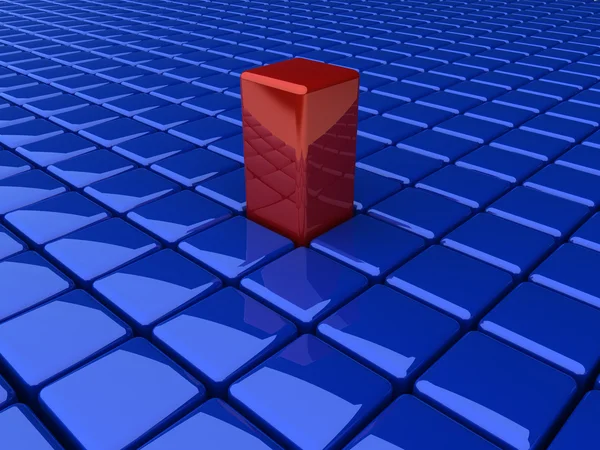 Yalnız yüksek kırmızı bir kutu ve pek çok mavi — Stok fotoğraf