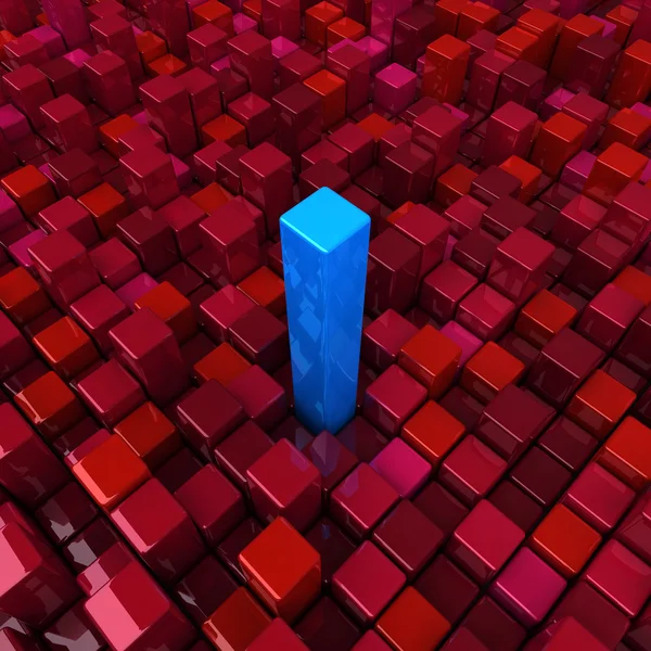Alta caixa azul e muitos roxo — Fotografia de Stock