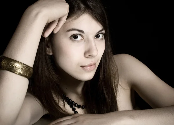 Portret młodej brunetki Zdjęcia Stockowe bez tantiem