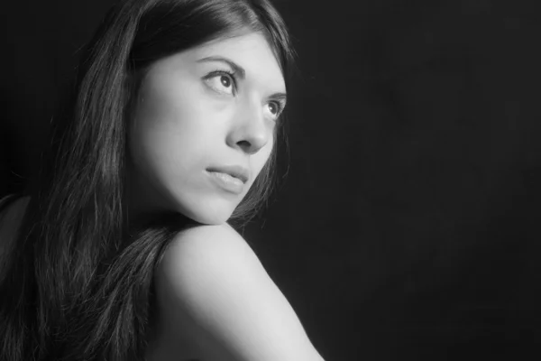 Ritratto della giovane bruna — Foto Stock