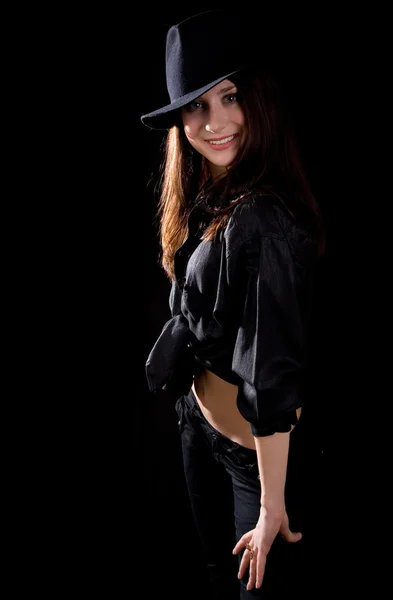 Chica en sombrero negro — Foto de Stock