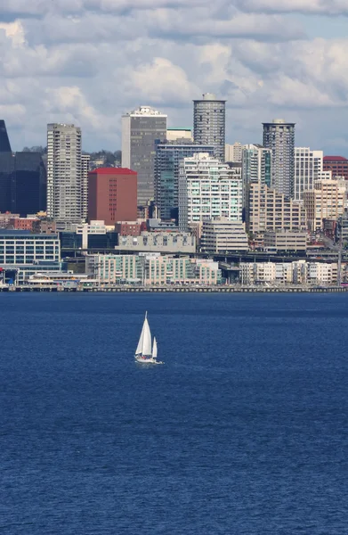 Seattle i jacht — Zdjęcie stockowe