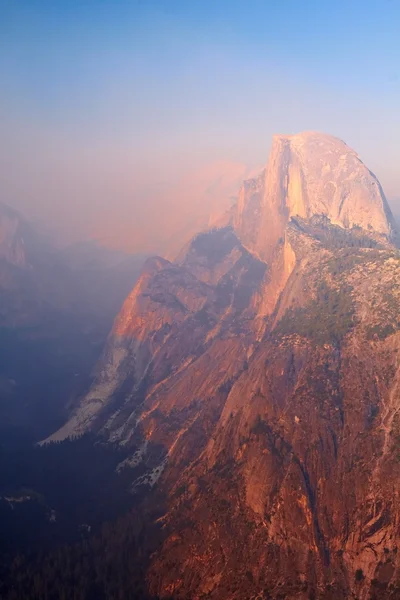 Halbe Kuppel bei Sonnenuntergang, Yosemite Valley — Stockfoto