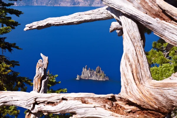 Hayalet gemi, krater Gölü — Stok fotoğraf
