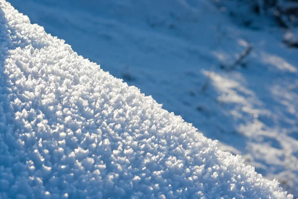 Russische schneebedeckte Hügel — Stockfoto