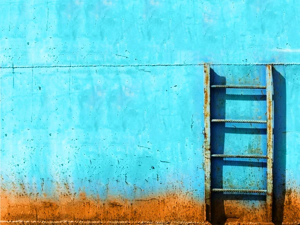 Blaue rostige Vintage-Treppe — Stockfoto