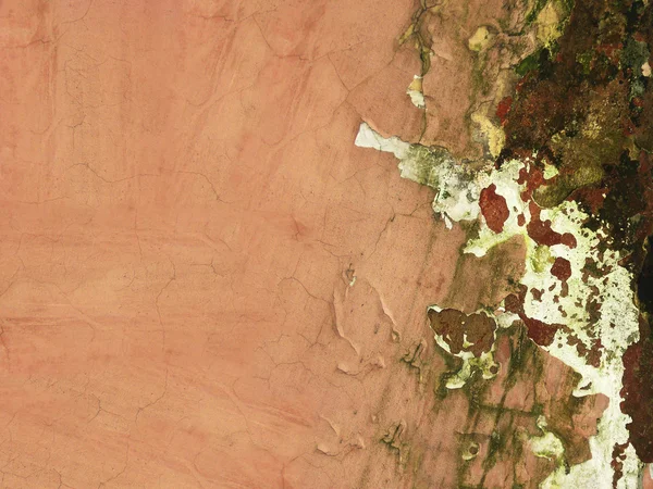 Рожевий тріщинами стіни — стокове фото