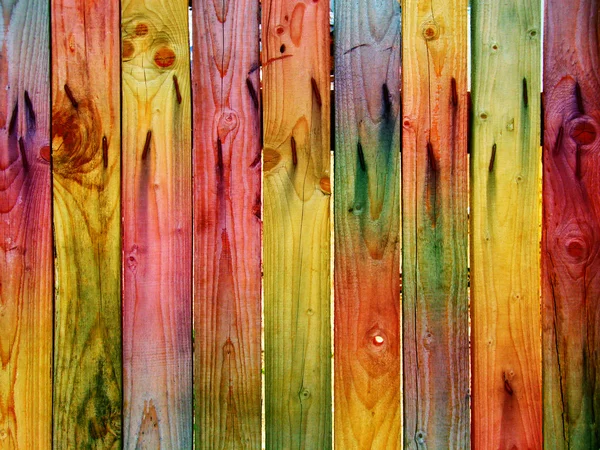 Valla de madera con clavos oxidados —  Fotos de Stock