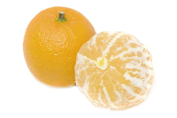 Dos jugosas mandarinas —  Fotos de Stock