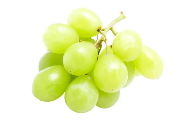 Un racimo de uva verde aislado — Foto de Stock