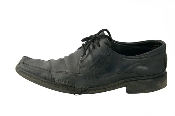 Beyaz zemin üzerinde eski yırtık Ayakkabı — Stok fotoğraf