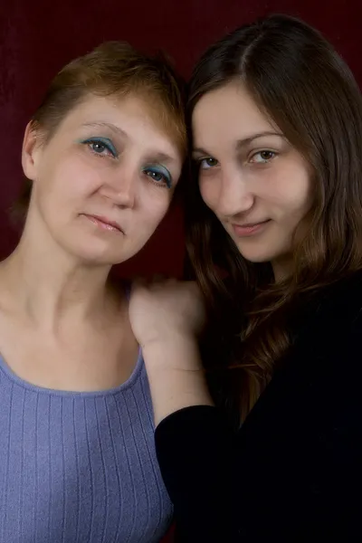 Ritratto di madre con la figlia — Foto Stock