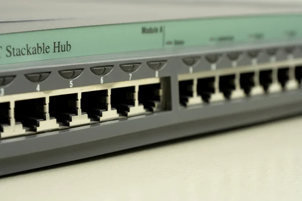 Actieve netwerkapparatuur. router — Stockfoto