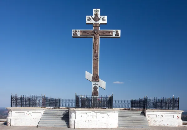 Cruz ortodoxa. A Rússia. Perm. — Fotografia de Stock