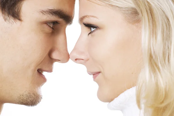 Close-up of couple touching noses — Φωτογραφία Αρχείου