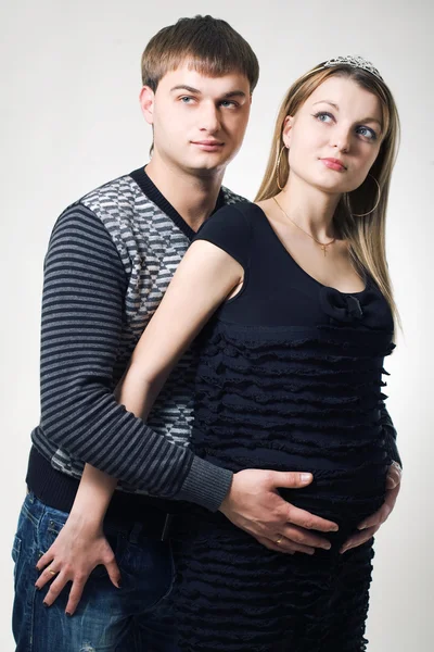 Szép terhes pár — Stock Fotó