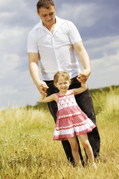Menina com o pai — Fotografia de Stock
