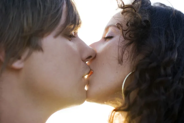 Bacio tenero — Foto Stock