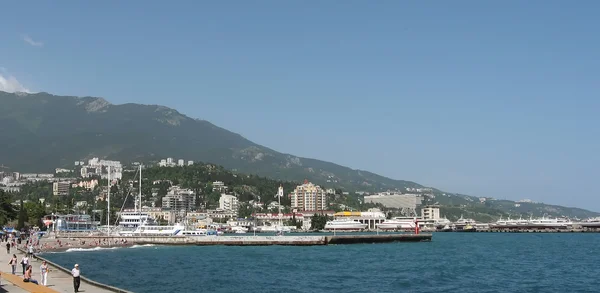 Panorama promenade at Yalta — Stock Photo, Image