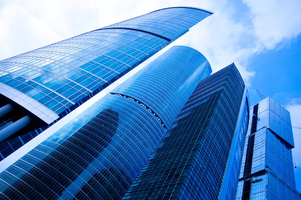 Μπλε ουρανοξύστες επιχειρηματικό κέντρο στην mosc — Φωτογραφία Αρχείου